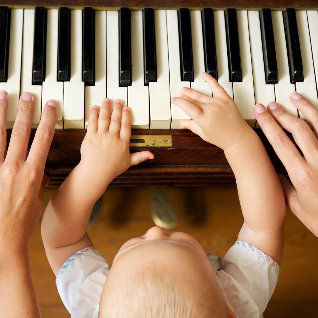 Les-bienfaits-de-la-musique-sur-les-enfants